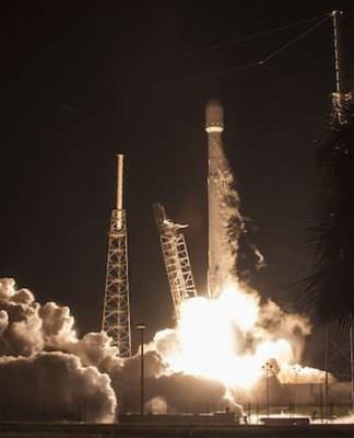 6th SpaceX Falcon 9 Lands Successfully After Satellite Launch