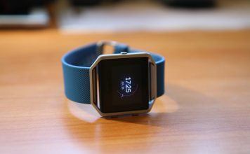 The New Ionic from Fitbits, Can it Compete (2)